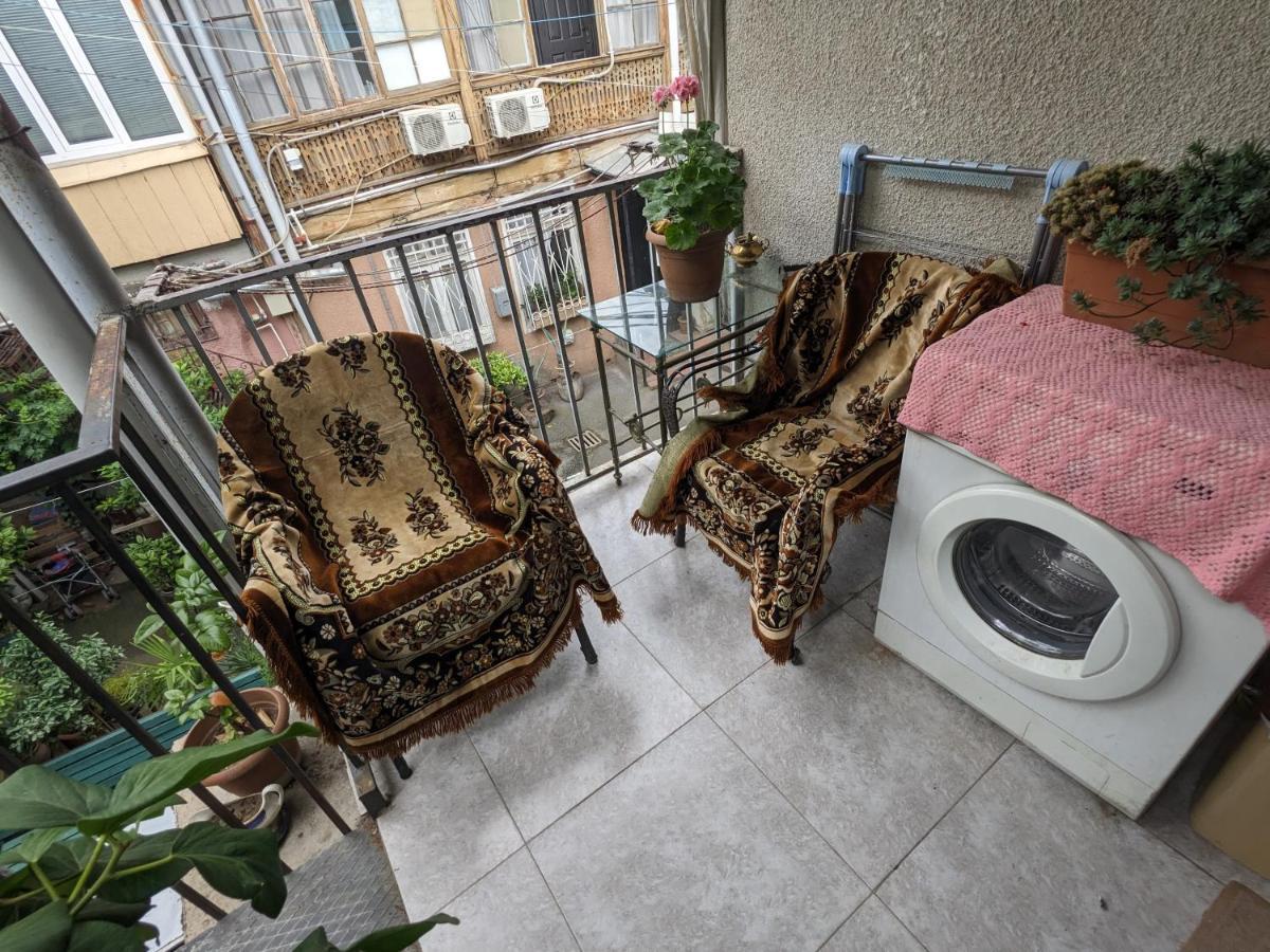 Apartments Se7En Tbilisi Exteriör bild